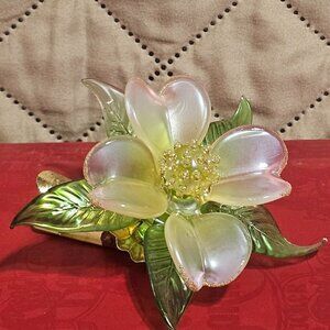 Vtg Hand Made Art Glass Dogwood Flower Pink White Yellow Green With Clip